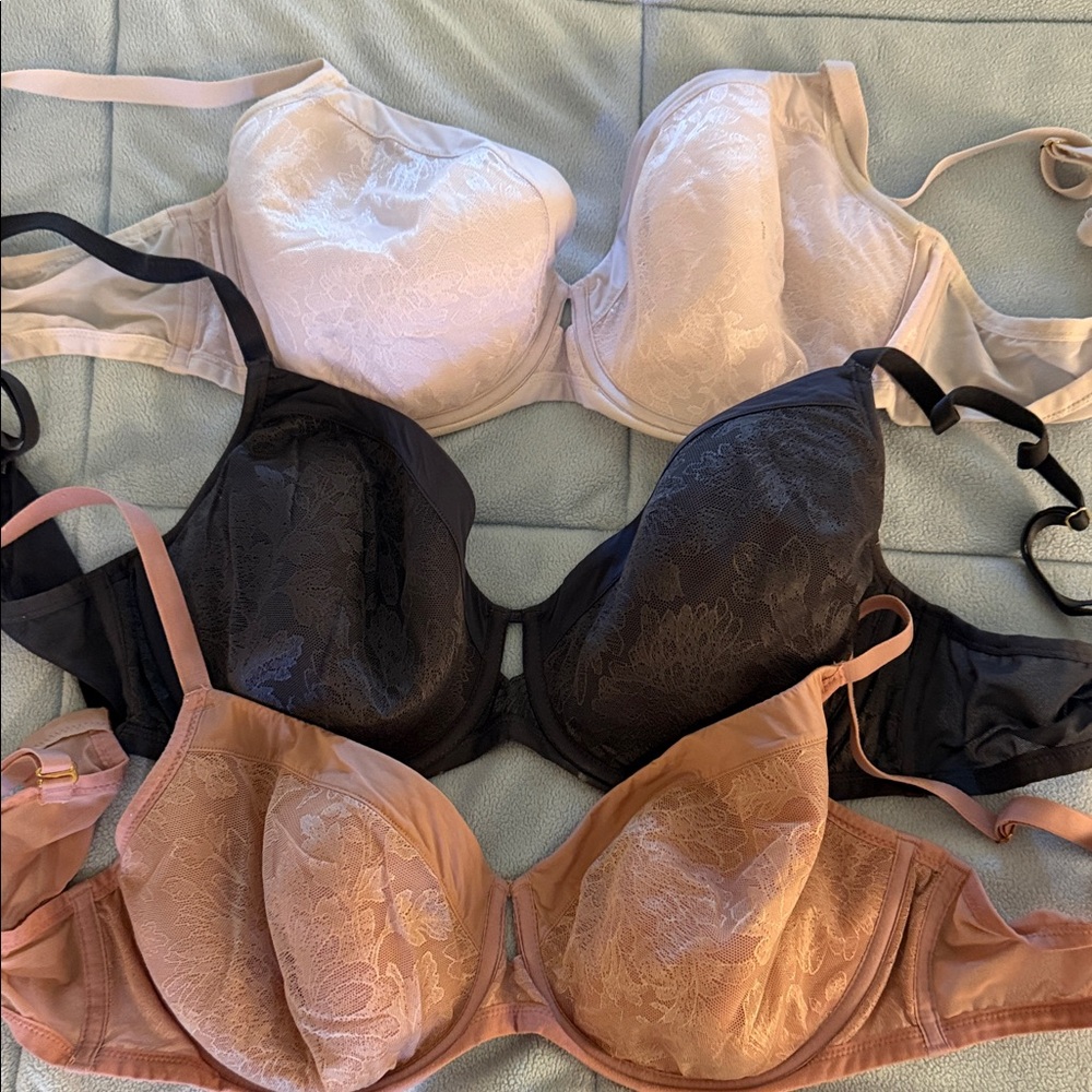 3 Soma Lace Underwire Bra Set in Blush, Black & Nude 40D